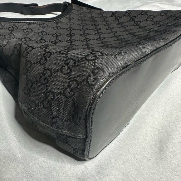 Authentic Gucci Black Patterned Hobo Bag - Picture 5 of 15